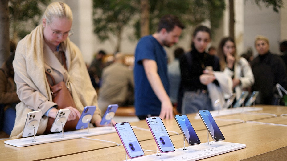 Apple's $250M Siri settlement: Are you owed cash? Gold Coast Optometrists
